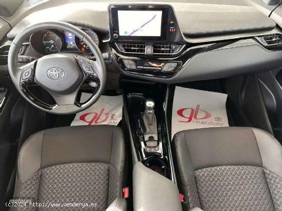 Toyota C-HR 125h Advance Connect de 2022 con 6.516 Km por 27.700 EUR. en Madrid