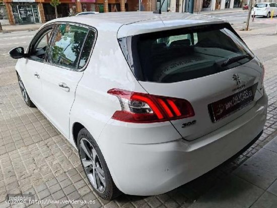 Peugeot 308 1.2 Puretech Su0026s Allure Eat6 130 de 2015 con 124.000 Km por 11.500 EUR. en Barcelona