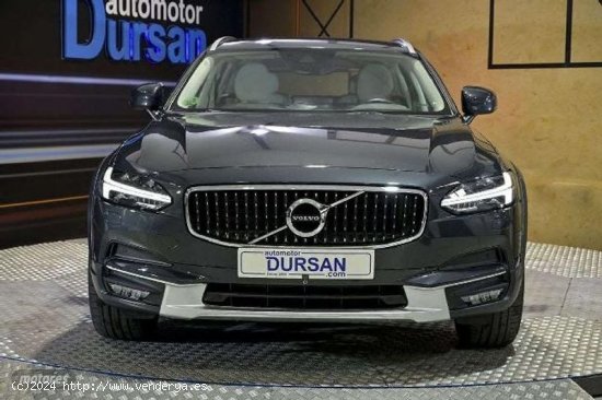 Volvo V 90 V90 Cross Country D4 Pro Awd Aut. de 2019 con 96.159 Km por 31.390 EUR. en Madrid