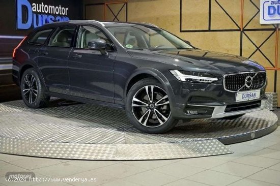 Volvo V 90 V90 Cross Country D4 Pro Awd Aut. de 2019 con 96.159 Km por 31.390 EUR. en Madrid