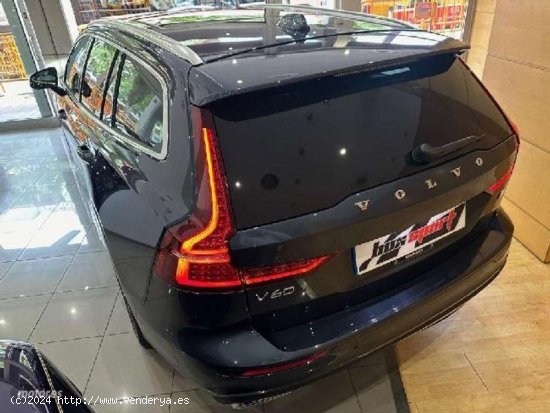 Volvo V 60 V60 T6 Recharge Inscription Awd de 2022 con 13.000 Km por 54.900 EUR. en Barcelona