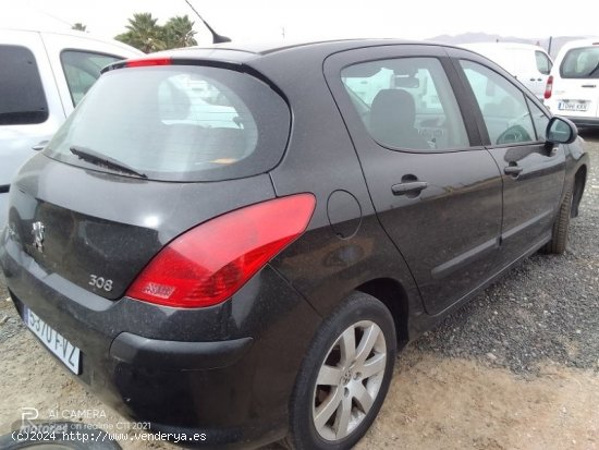 Peugeot 307 2.0 HDI 136 CV 5 PUERTAS. de 2007 con 361.000 Km por 3.500 EUR. en Murcia