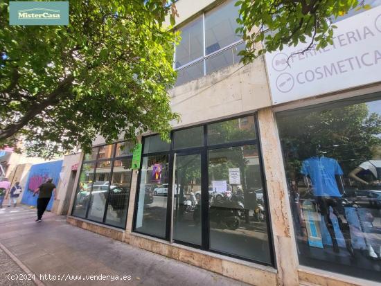 LOCAL COMERCIAL EN VENTA  CENTRICO  . JEREZ DE LA FRONTERA - CADIZ