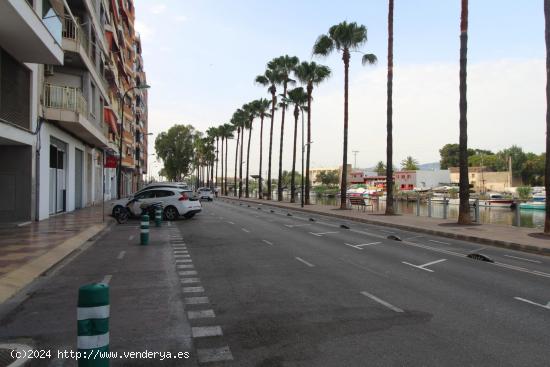 AMPLIA PLAZA DE GARAJE EN EL CENTRO DE LA CIUDAD - VALENCIA