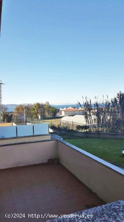 Piso en venta en calle Miraflores - Sanxenxo - PONTEVEDRA