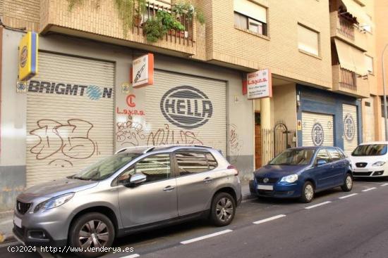  Venta de amplio LOCAL COMERCIAL en Gandia - VALENCIA 