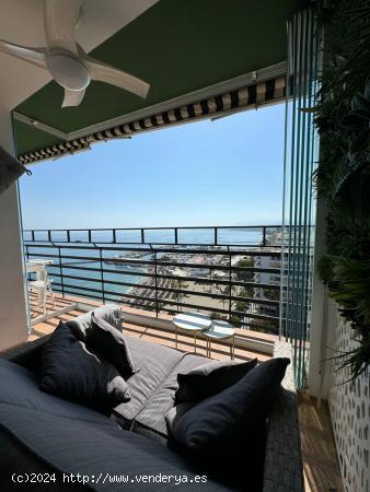 Coqueto apartamento en primera línea, con 1 habitación y impresionantes vistas al mar - MALAGA