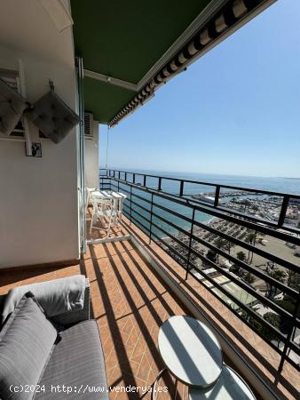 Coqueto apartamento en primera línea, con 1 habitación y impresionantes vistas al mar - MALAGA