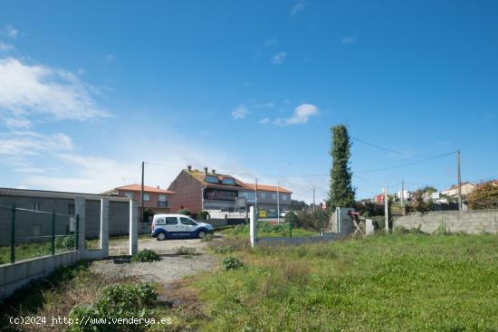 PARCELA EN TABEAIO JUNTO POLIGONO - A CORUÑA