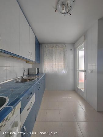 SE VENDE PRECIOSO DUPLEX CON GARAJE Y TRASTERO EN TORREDELCAMPO - JAEN