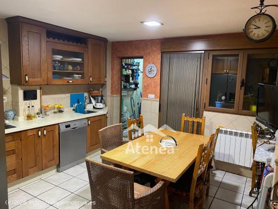 CHALET ADOSADO EN VENTA - ALBACETE