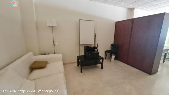 Se vende oficina en Sotovila II Guadiaro - CADIZ