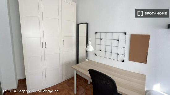 Habitación en piso compartido en Cartagena - MURCIA