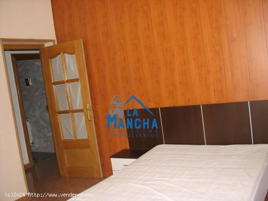 REF:Y069 INMOBILIARIA LA MANCHA VENDE PISO EN ZONA FRANCISCANOS DE 4 HABITACIONES. - ALBACETE