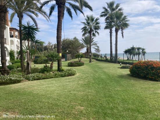 Alquiler larga temporada piso de 2 dormitorios  y 1 baño en Hacienda Beach en Estepona - MALAGA