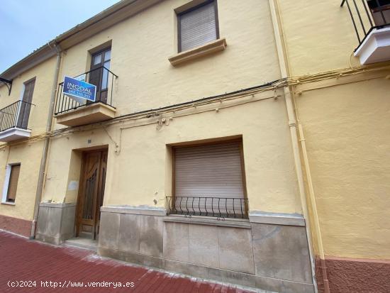  Casa para reforma con gran potencial en el centro de Albaida - VALENCIA 