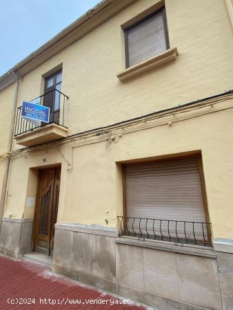 Casa para reforma con gran potencial en el centro de Albaida - VALENCIA