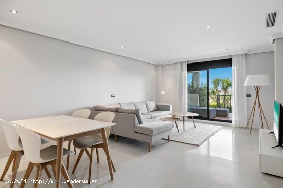 Apartamento en venta en Estepona (Málaga)