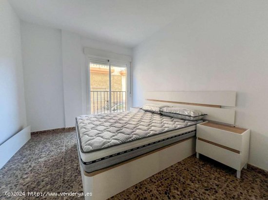 Piso en venta en Vélez de Benaudalla (Granada)