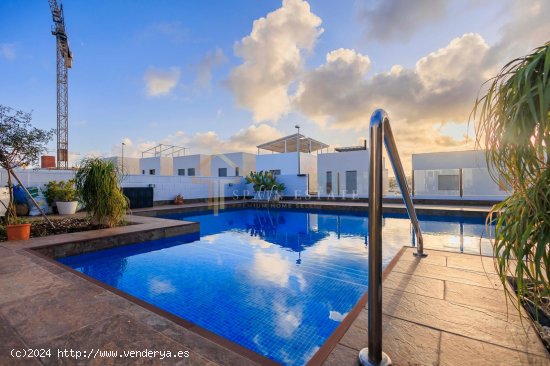 Villa en alquiler en Torrevieja (Alicante)