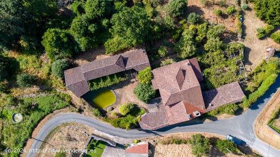 Villa en venta en Estrada, A (Pontevedra)