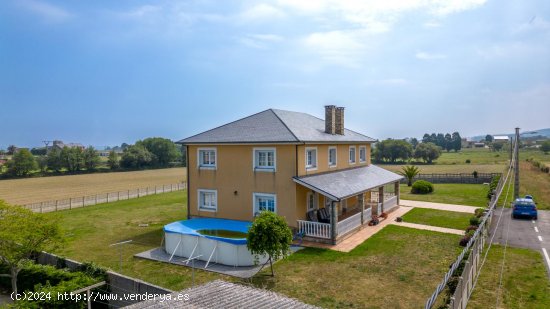 Casa en venta en Barreiros (Lugo)