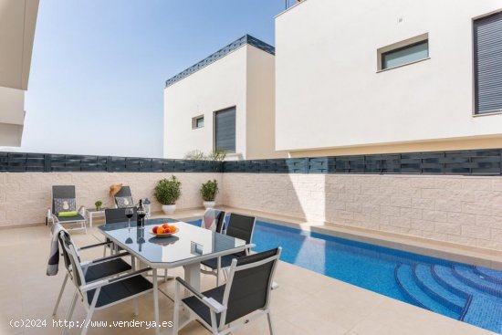  Villa en alquiler en Ciudad Quesada (Alicante) 