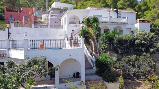 Villa en venta en Llaurí (Valencia)