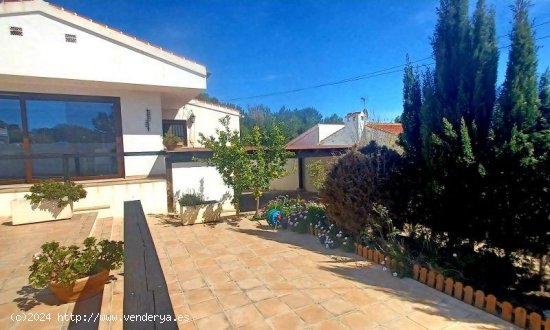 Villa en venta en Pilar de la Horadada (Alicante)