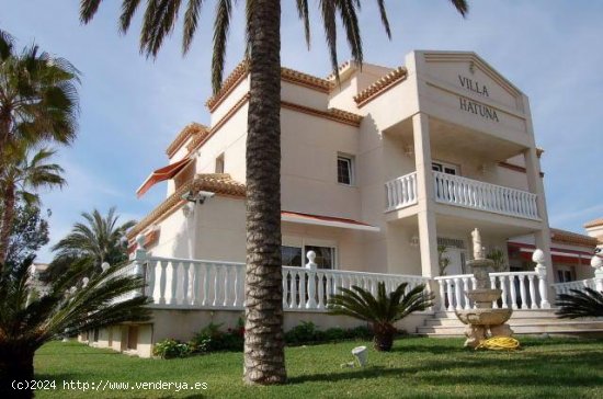  Villa en venta en Orihuela (Alicante) 