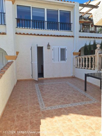 Chalet en venta en Santa Pola (Alicante)