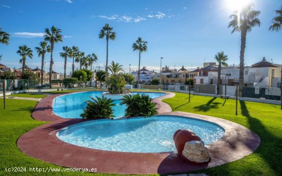  Casa en venta en Orihuela (Alicante) 