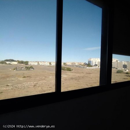  Apartamento en venta en Torrevieja (Alicante) 