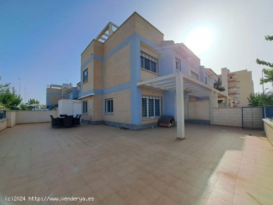  Casa en venta en Pilar de la Horadada (Alicante) 