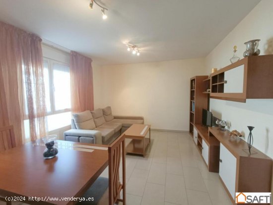 ¡¡ Este precioso  piso de 3 habitaciones, y con garaje incluido en el precio, puede ser el tuyo !!