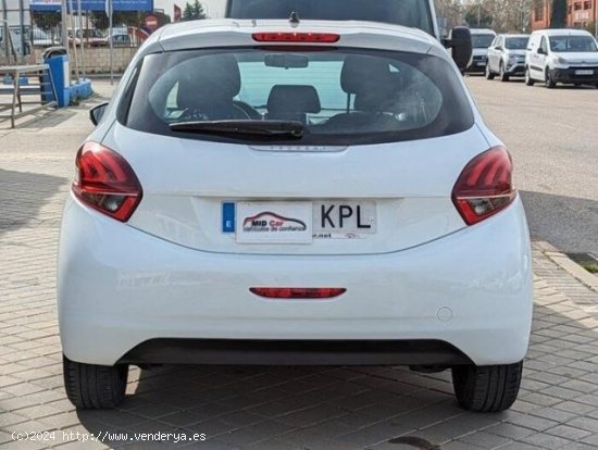 PEUGEOT 208 en venta en TorrejÃ³n de
Ardoz (Madrid) - TorrejÃ³n de
Ardoz