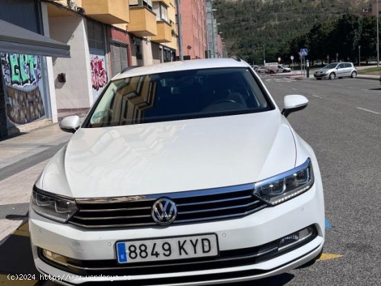 VOLKSWAGEN Passat en venta en Pamplona/IruÃ±a (Navarra) - Pamplona/IruÃ±a