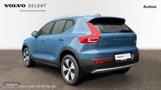 Volvo XC40 Core, T2 Automatica Microhibrido, Gasolina de 2024 con 10 Km por 35.500 EUR. en Pontevedr