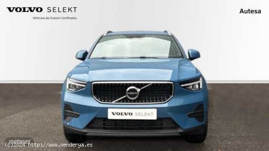 Volvo XC40 Core, T2 Automatica Microhibrido, Gasolina de 2024 con 10 Km por 35.500 EUR. en Pontevedr