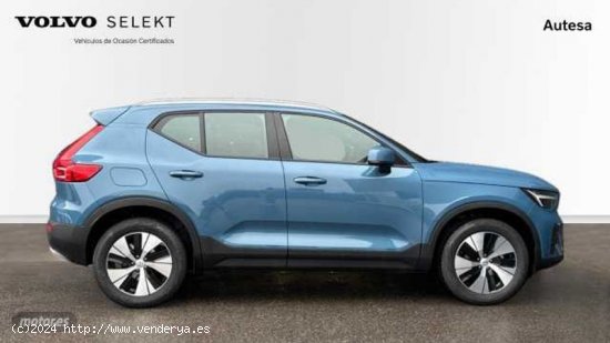 Volvo XC40 Core, T2 Automatica Microhibrido, Gasolina de 2024 con 10 Km por 35.500 EUR. en Pontevedr