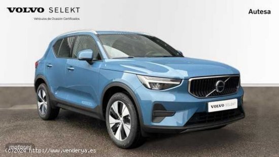 Volvo XC40 Core, T2 Automatica Microhibrido, Gasolina de 2024 con 10 Km por 35.500 EUR. en Pontevedr