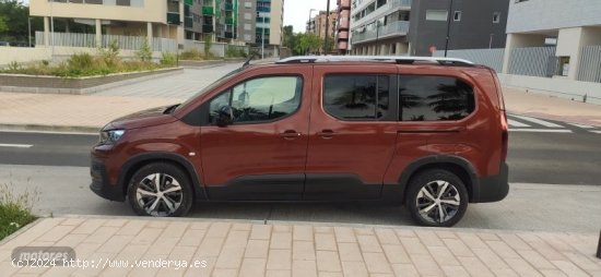 Peugeot Rifter GT BlueHDi 130 EAT8 Long de 2018 con 69.500 Km por 24.500 EUR. en Zaragoza