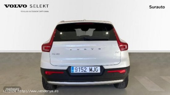 Volvo XC40 XC40 Core, T2 automatico, Gasolina de 2023 con 28.737 Km por 31.500 EUR. en Cadiz