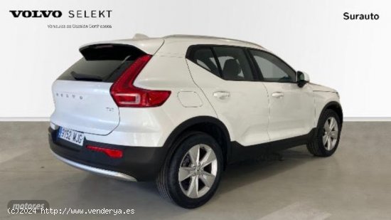 Volvo XC40 XC40 Core, T2 automatico, Gasolina de 2023 con 28.737 Km por 31.500 EUR. en Cadiz