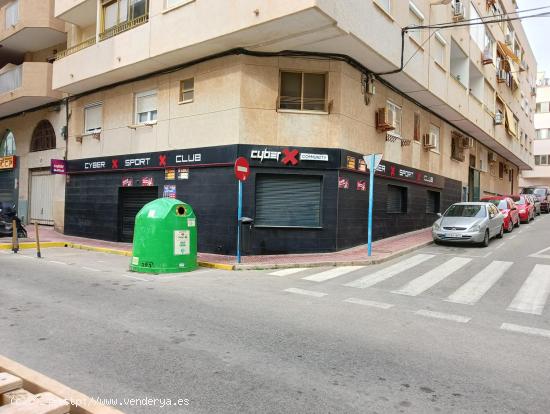 CIBER CAFE EN PLAYA DE LOS LOCOS - ALICANTE