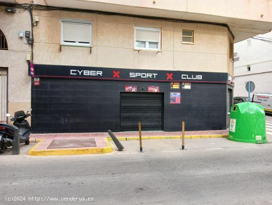 CIBER CAFE EN PLAYA DE LOS LOCOS - ALICANTE