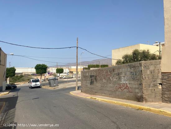 Solar en Loma de La Mezquita (El Ejido). - ALMERIA