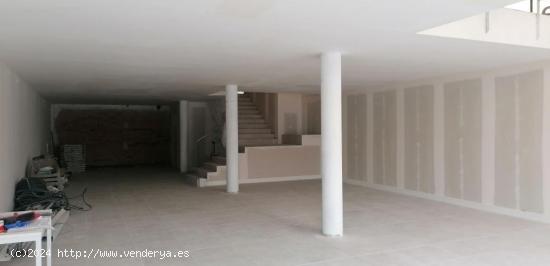 Nave comercial para estrenar, ideal para oficinas/ tiendas - BARCELONA