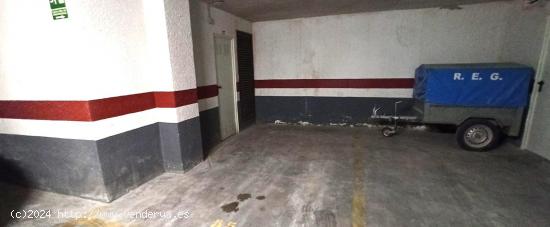  Se vende plaza de garaje y trastero en Alzira - VALENCIA 