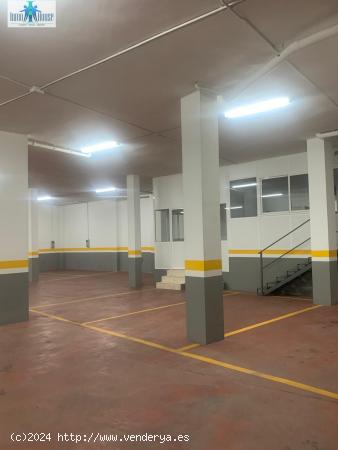  INMOHOUSE VENDE LOCAL COMERCIAL EN CARRETERA DE JAEN - ALBACETE 